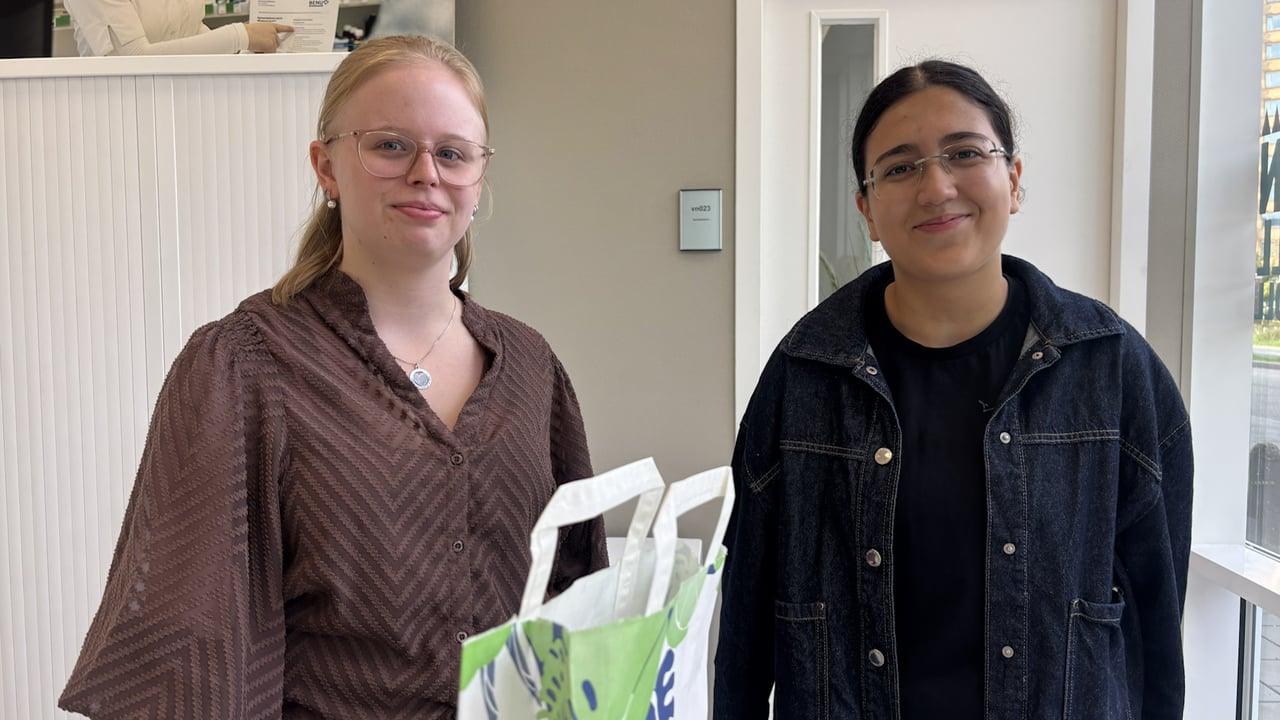 Imane en Maud apohteek