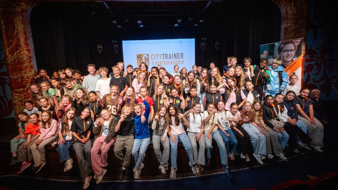 De nieuwe Citytrainers in Den Bosch samen op het podium