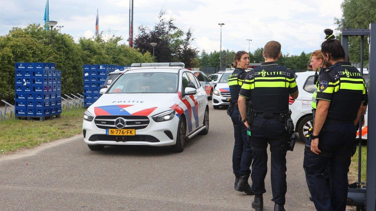 Politiechef: FC Den Bosch-Ajax aftrappen om 21.00 uur is onverstandig