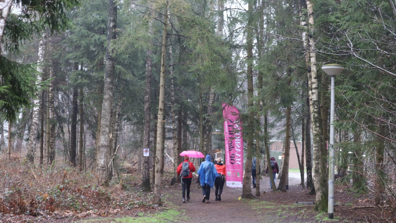 Regen mag de pret niet drukken tijdens Walking Event de Maashorst