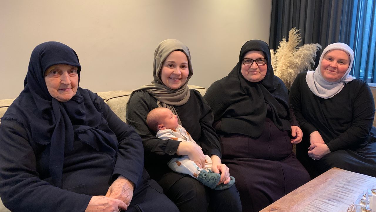 Bijzonder: vijf generaties vrouwen binnen één familie in Uden