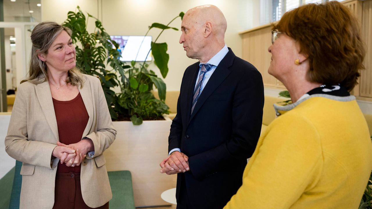 Minister Kuipers op bezoek bij GGD Hart voor Brabant