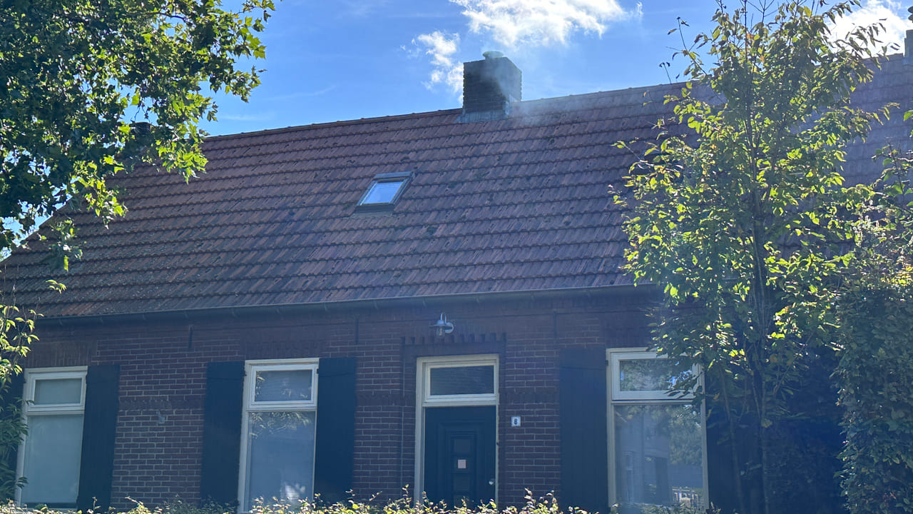 Schoorsteen vat vlam in Nistelrode