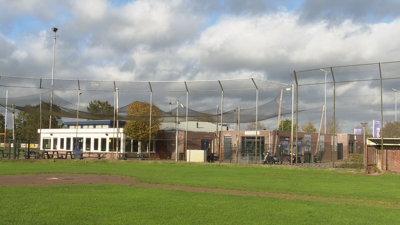 Gebruikers Park Moleneind in Uden willen geen uitstel verhuizing honkbalclub