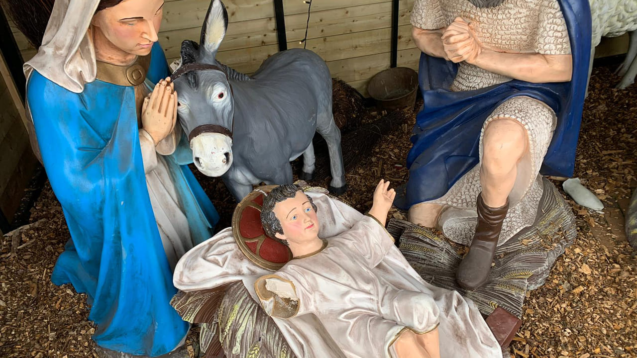 Kerststal in Heesch opnieuw vernield: 'Bedroefd en woedend'