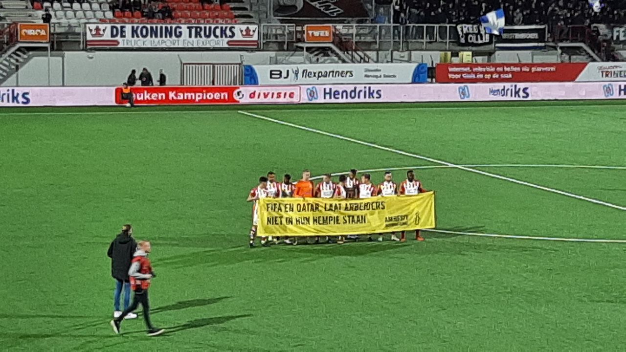 TOP Oss krijgt pak slaag van PEC Zwolle