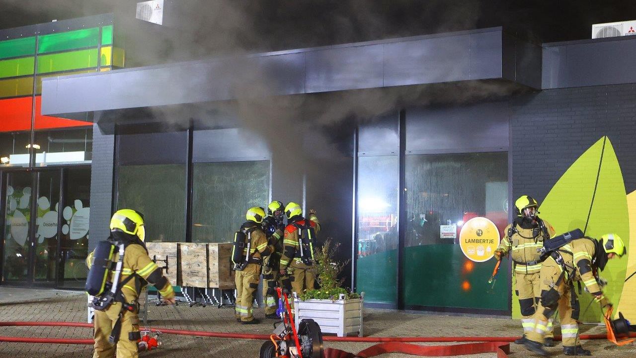 Winkelcentrum in Boxtel loopt veel schade op na brand