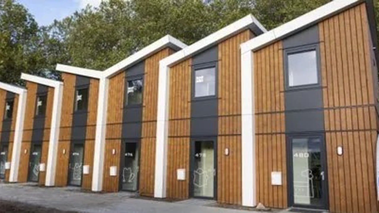 Petitie tegen tijdelijke woningen dicht bij Helvoirtse bebouwing