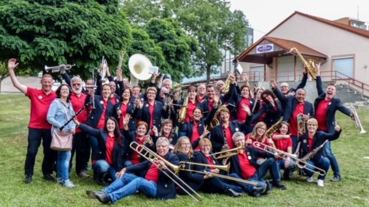 De Eendracht viert 125-jarig jubileum met Stermars; ‘zie je niet vaak in Nederland’