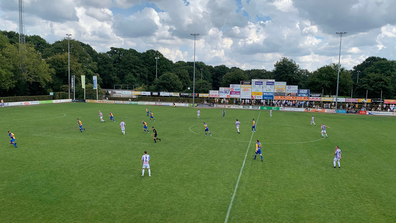 UDI’19 verliest de derby tegen Blauw Geel’38 met 1-2