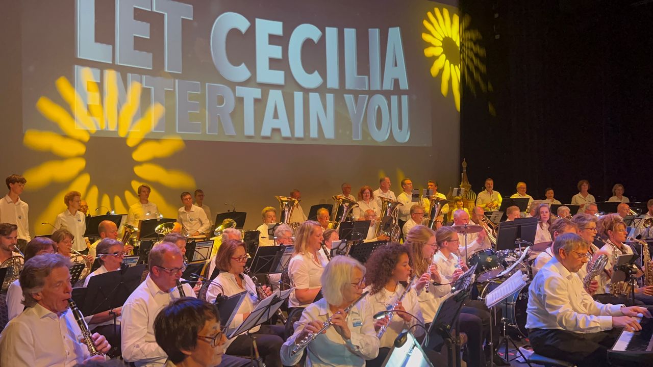 St. Cecilia viert 100-jarig jubileum met concert, muziekvereniging ontvangt Koninklijke Erepenning