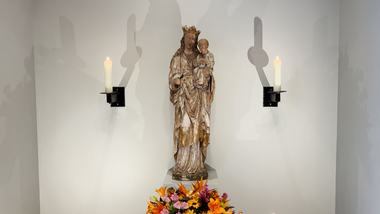 Mariabeeld van voor Tweede Wereldoorlog terug in kerk Empel: 'Bijzonder omdat ze zo lelijk is'