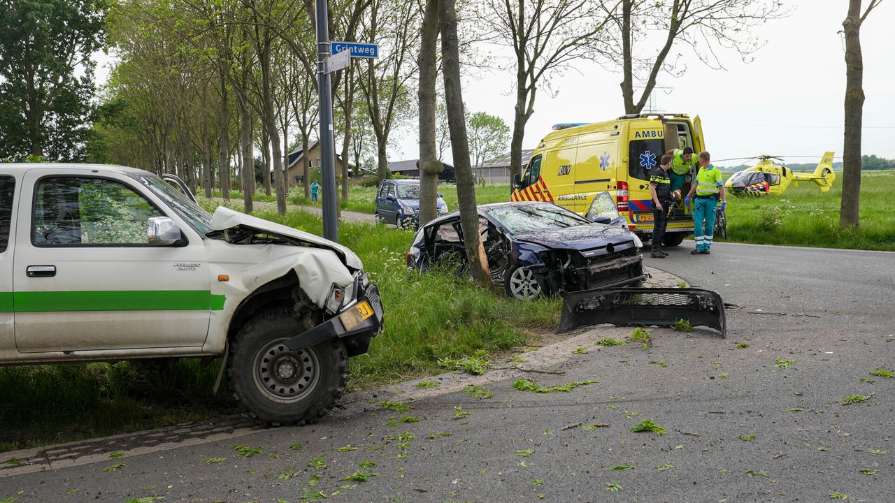 Ernstige aanrijding tussen twee auto’s in Rosmalen, slachtoffer naar ziekenhuis gebracht
