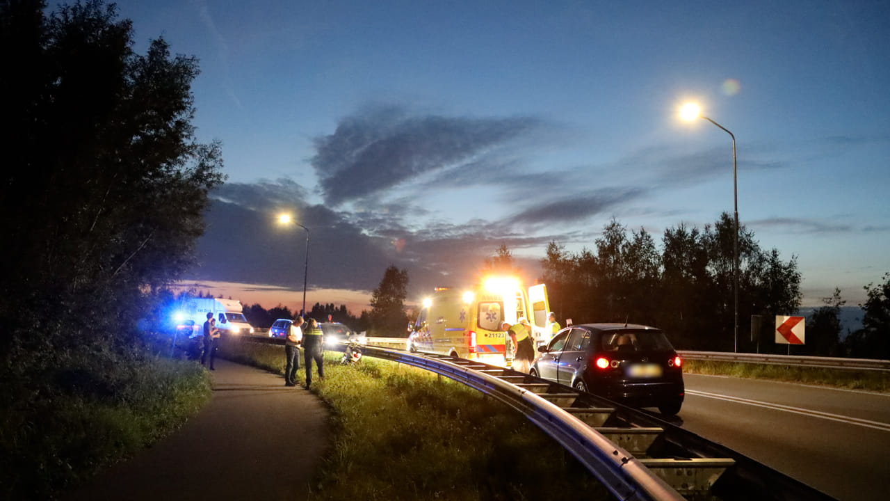 Twee mensen gewond geraakt bij scooterongeluk Nistelrodeseweg