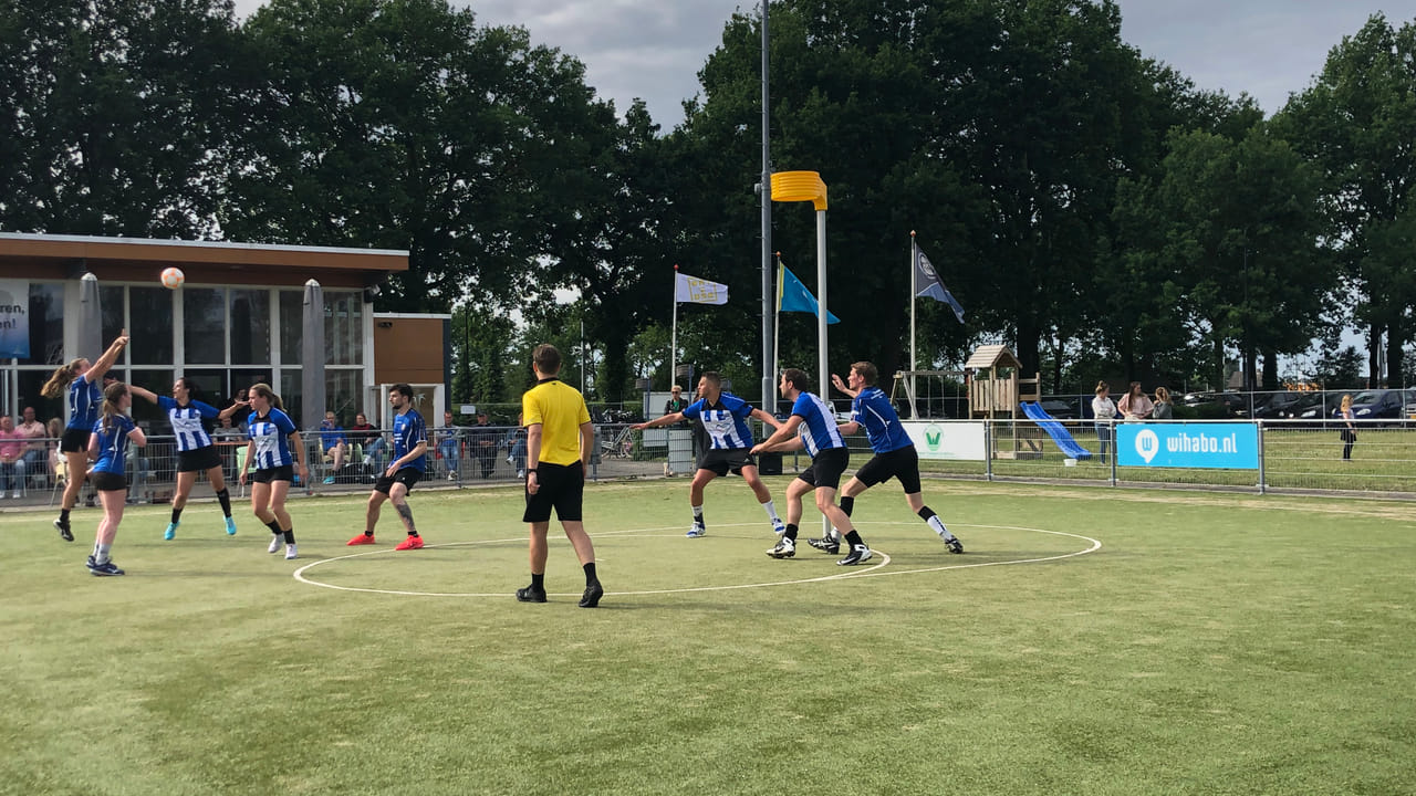 DOT uit Oss weet Animo in laatste seconden te verslaan: 12-11