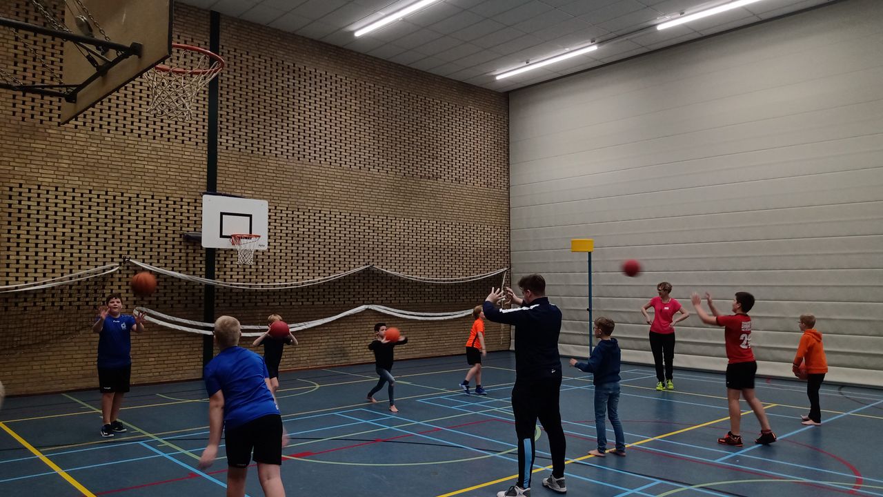 Sporten na schooltijd in Bernheze: ‘Ook samenwerken met andere kinderen’