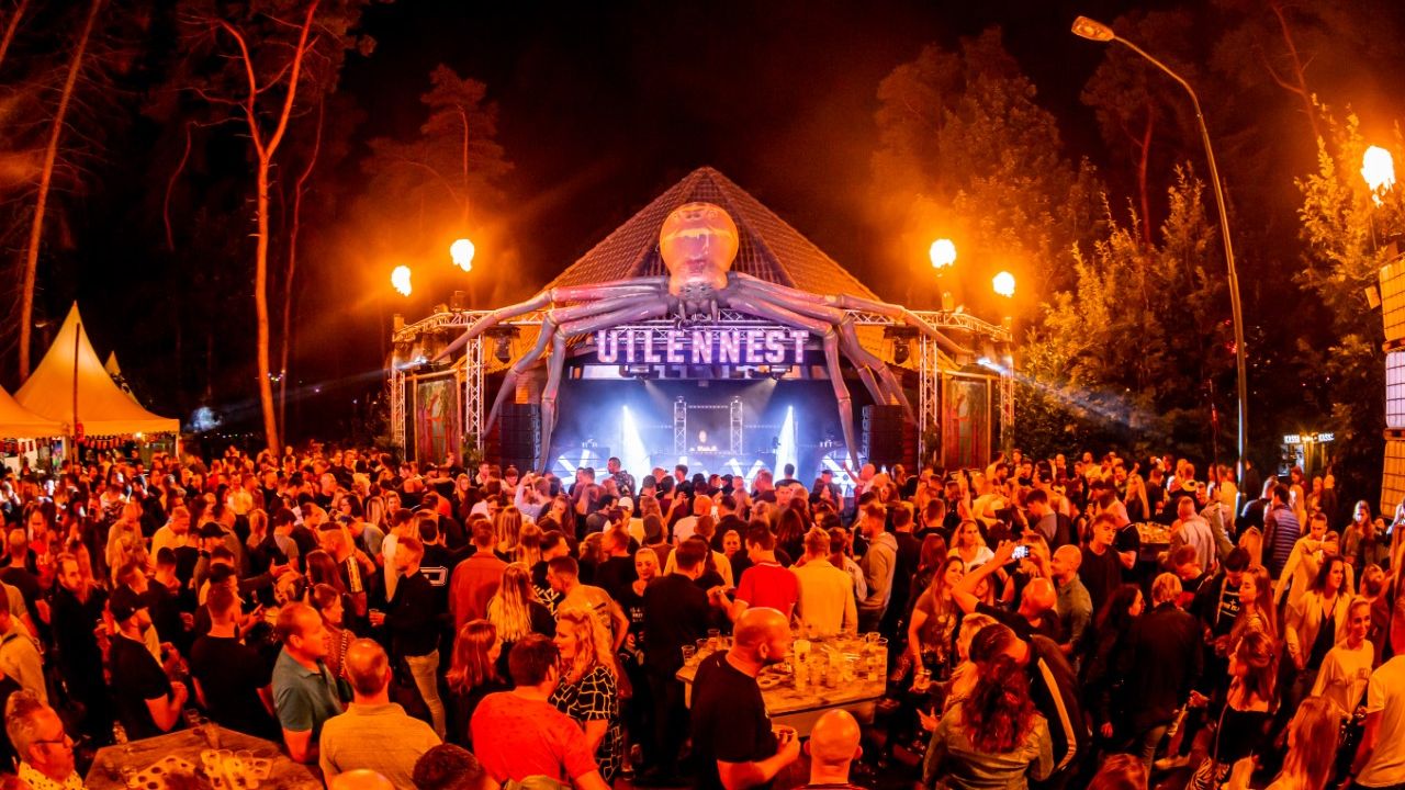 Hoessenbosch Festival begint vol te stromen