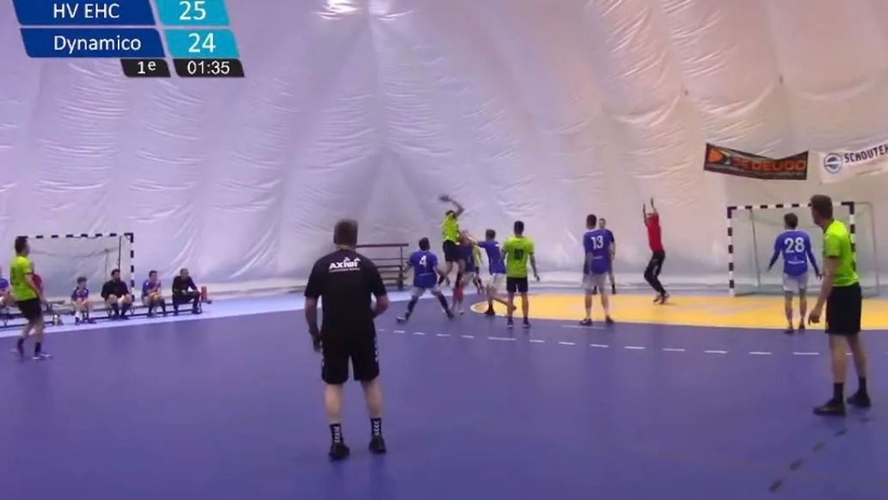 Handballers Dynamico spelen gelijk tegen achtervolger EHC