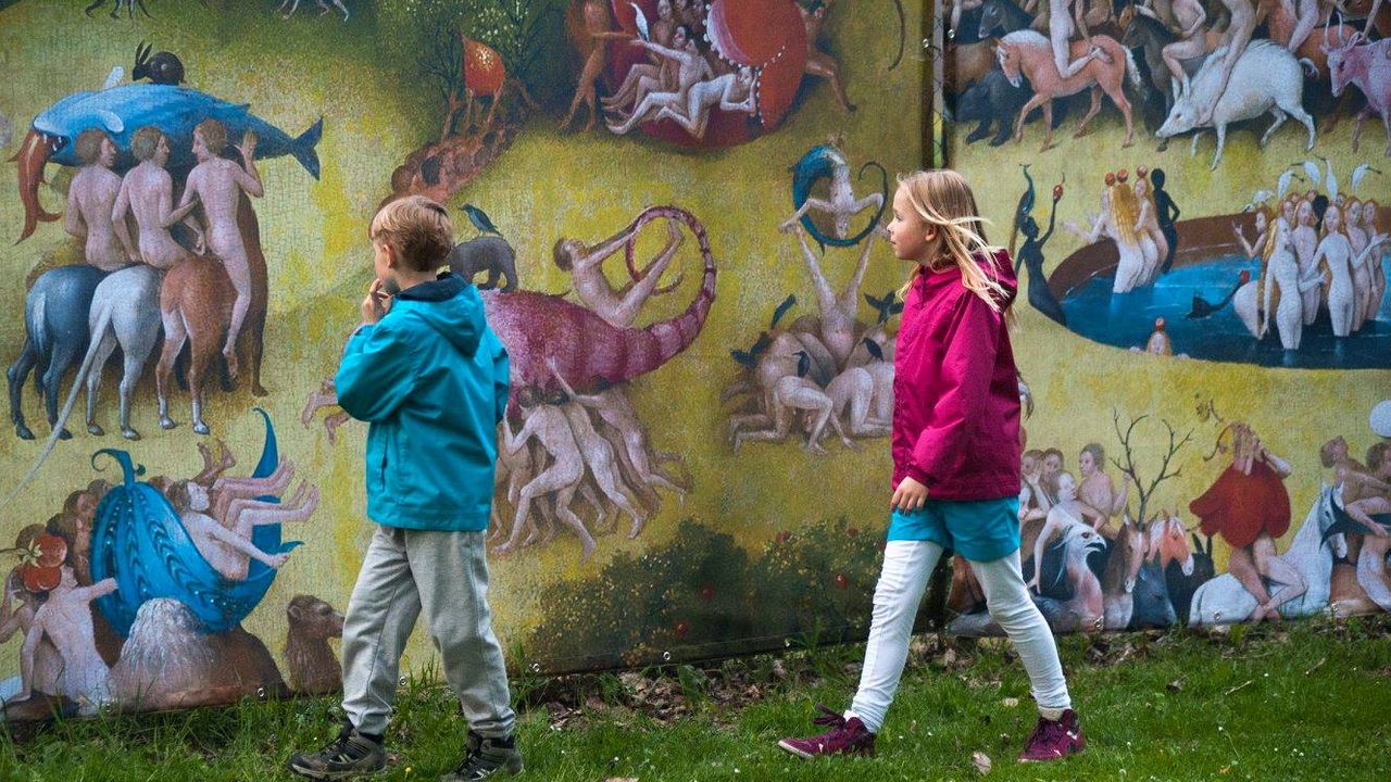 De Stoet van Bosch Beweegt: Burgemeester van Zwietenpark omgetoverd tot levend kunstwerk