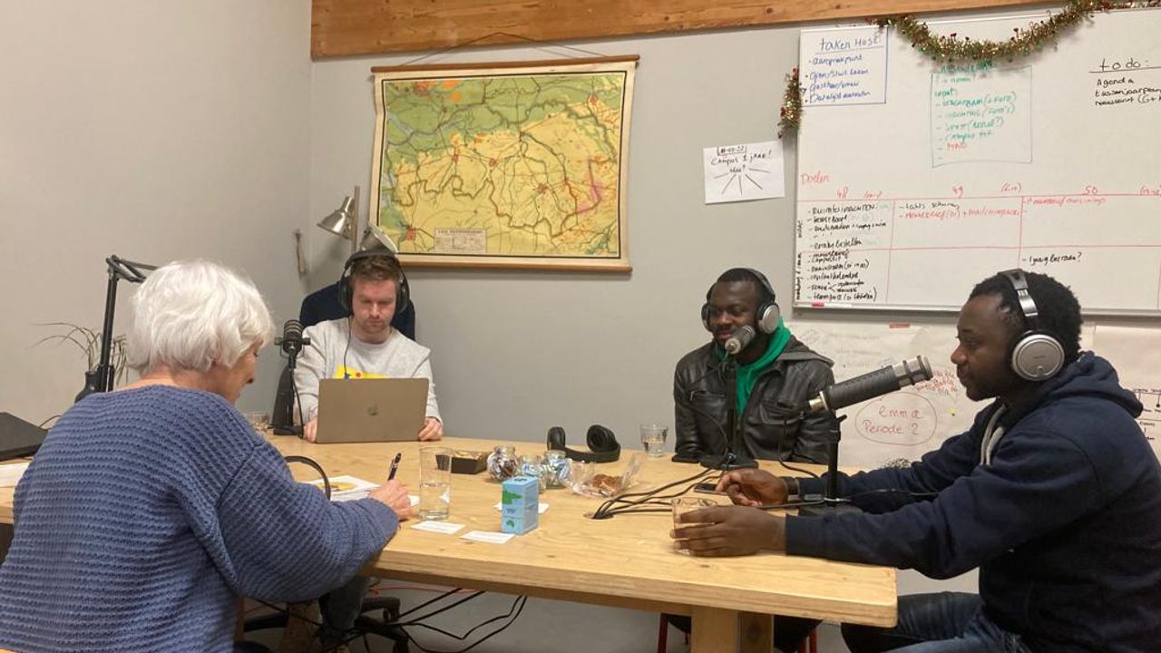Podcast met vluchtelingen: Kameroener verbaasd over wat in Congo gebeurd