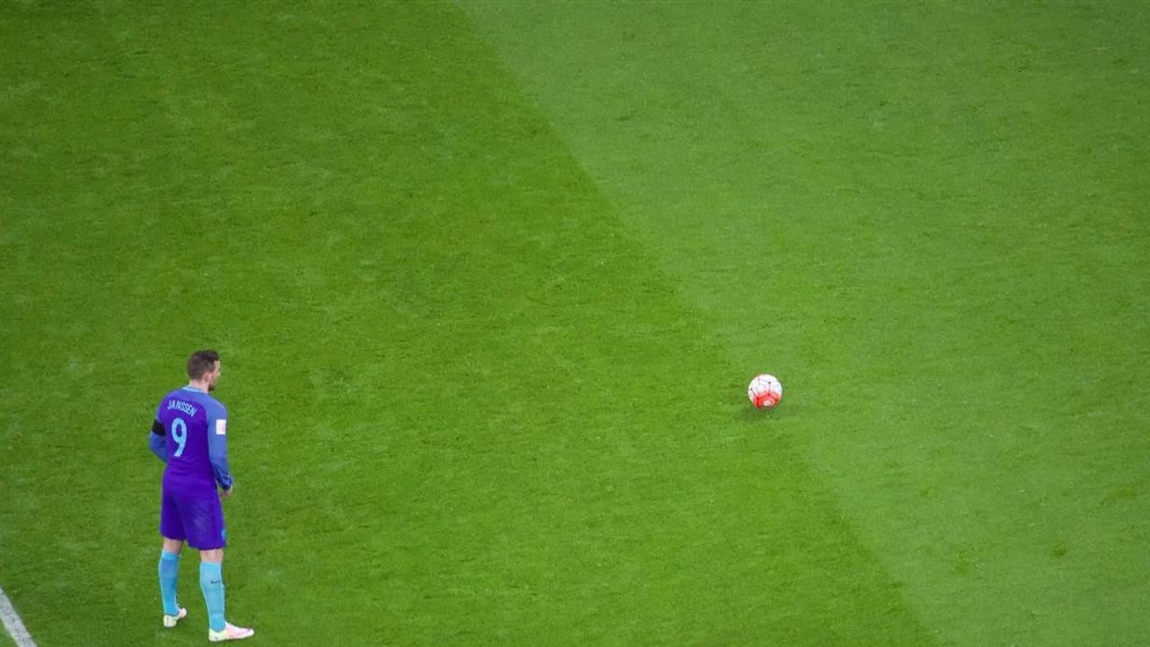 Vincent Janssen speelt niet tegen België in Nations League vanwege huwelijk