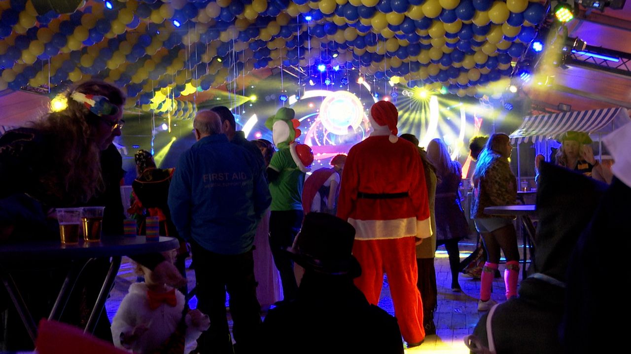 Carnavalsvierders in Oss, Geffen, Vorstenbosch en Loosbroek genieten van het volksfeest