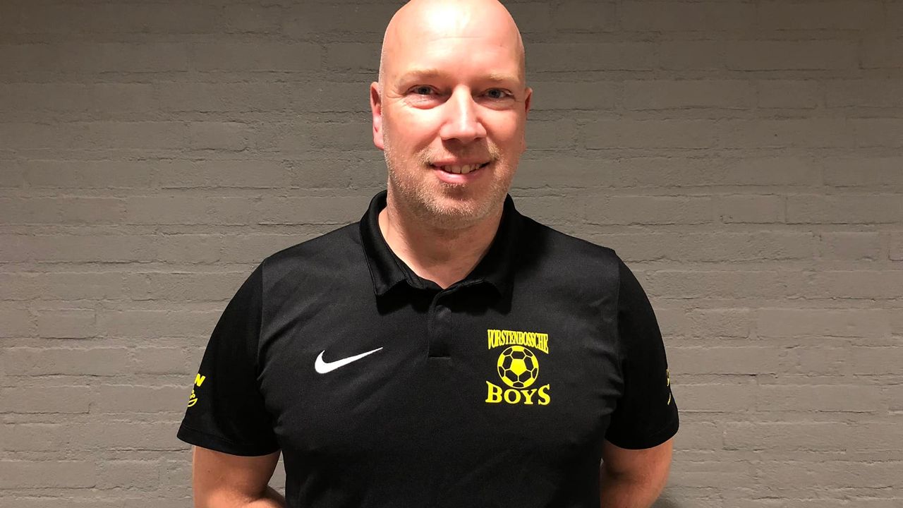 Dennis Meier ook komend seizoen hoofdtrainer Vorstenbossche Boys