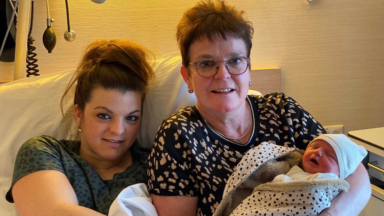 Moeder, dochter en (klein)dochter op dezelfde dag geboren: 'Mooiste cadeau dat je kunt krijgen'