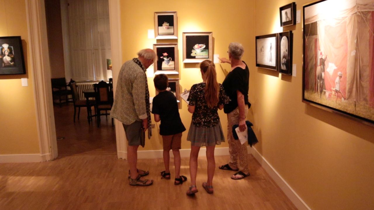 Slager verleidt kinderen met speurtocht tot museumbezoek