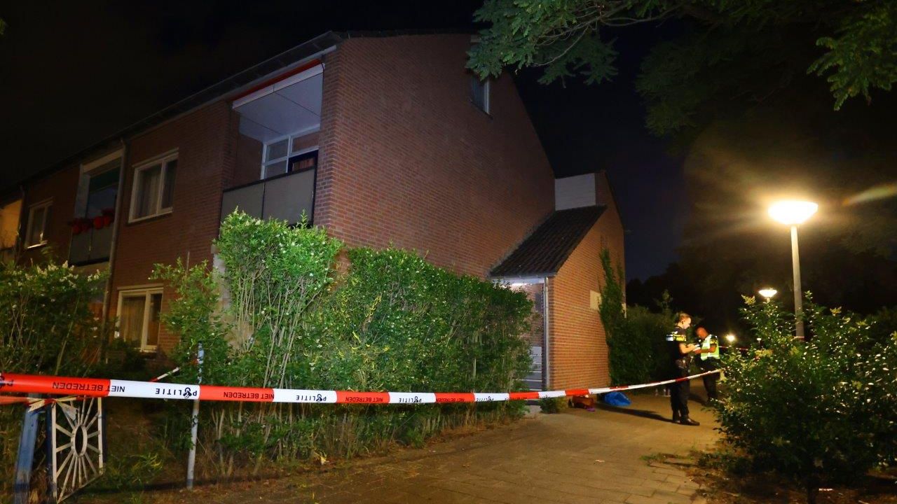 Dode vrouw gevonden in Rosmalen, 40-jarige zoon als verdachte aangehouden
