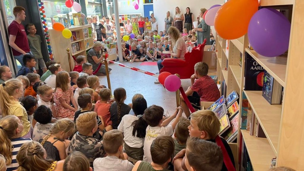 Eikenwijs in Heesch heeft nu een eigen schoolbibliotheek
